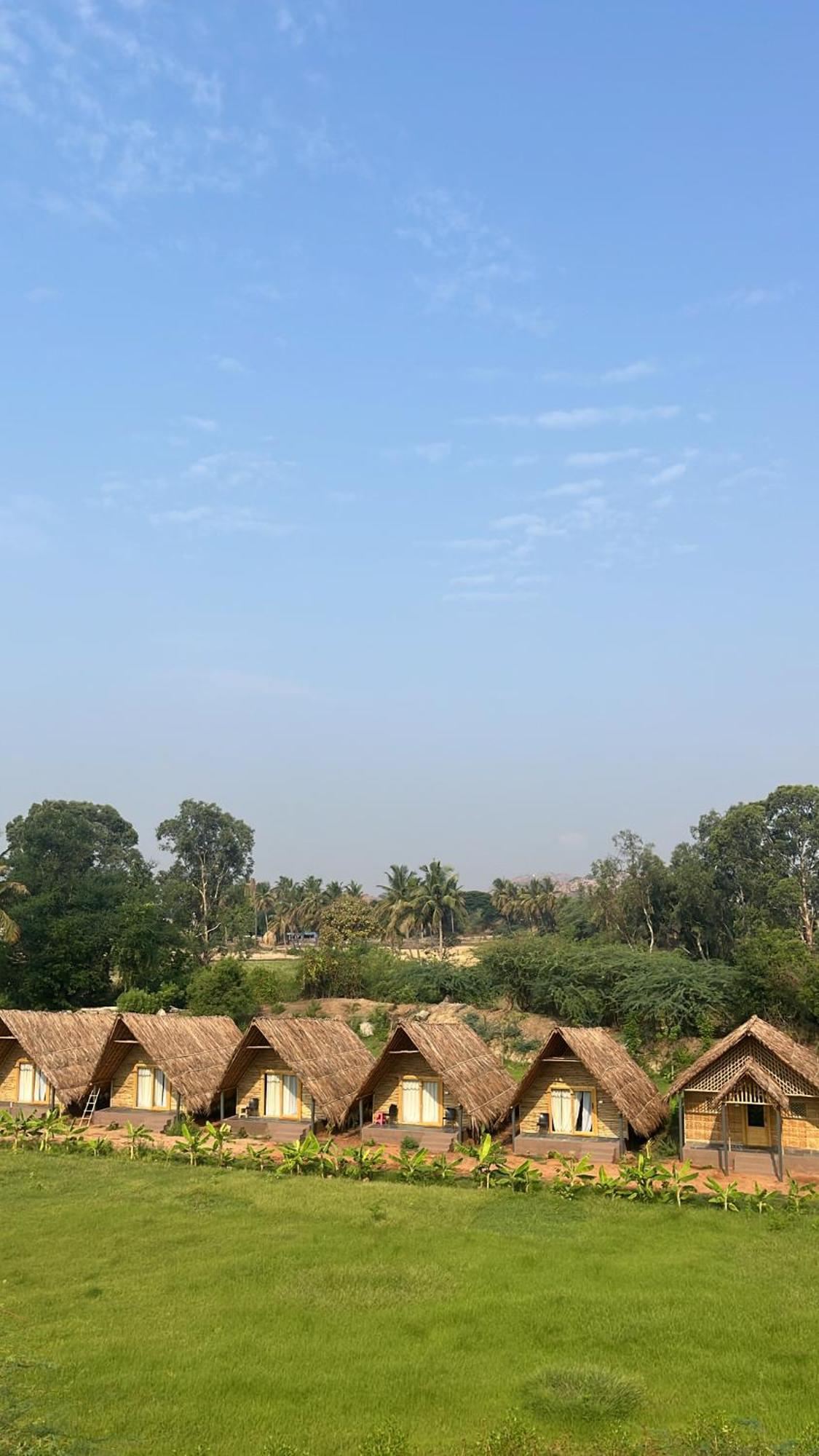 Hotel Tropical Hampi Exterior foto
